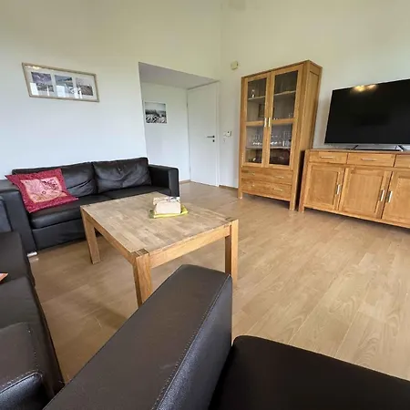 K14 Eingezaeuntes Haus Mit Terrasse Und Garten Holiday home Butjadingen